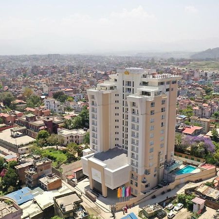 Hotel Crowne Imperial Kathmandu Bagian luar foto