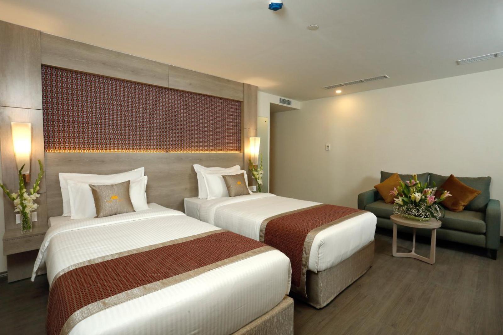 Hotel Crowne Imperial Kathmandu Bagian luar foto