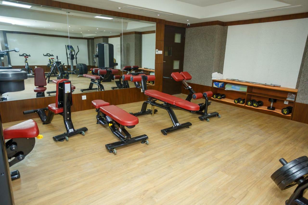 Hotel Crowne Imperial Kathmandu Bagian luar foto